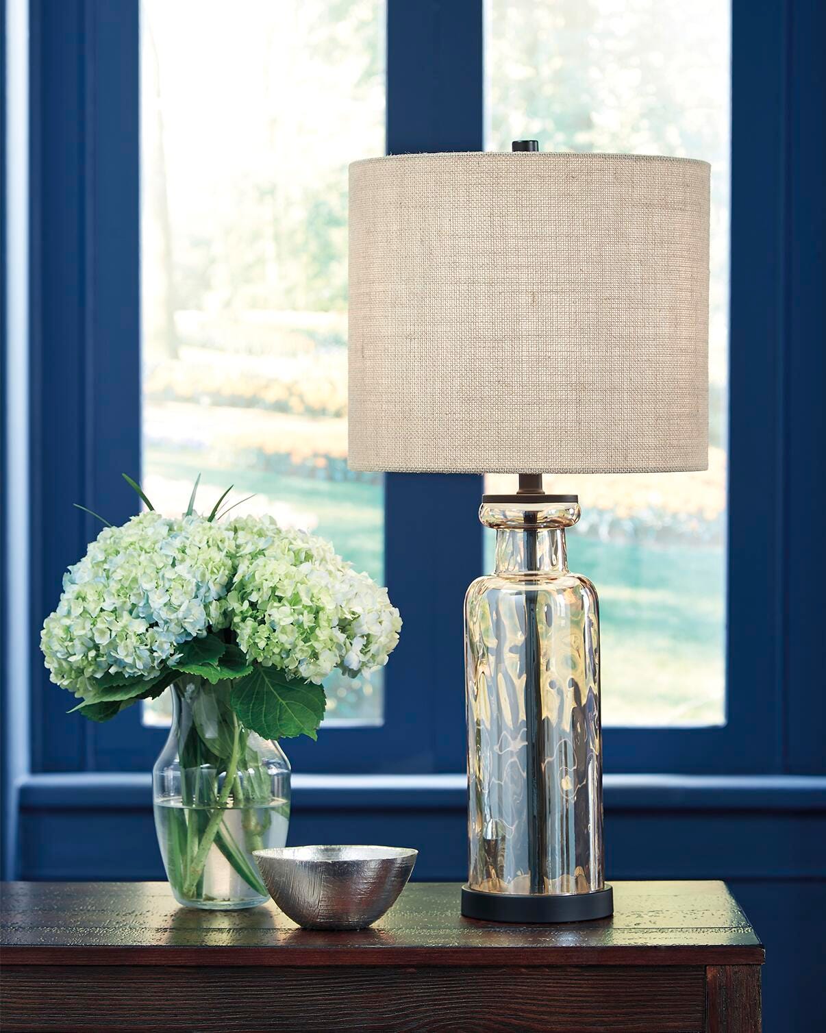 Laurentia Table Lamp - Gold (2)