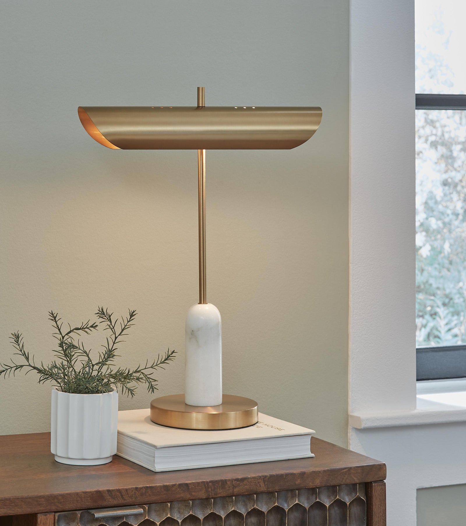 Rowleigh Desk Lamp - Gold (2)