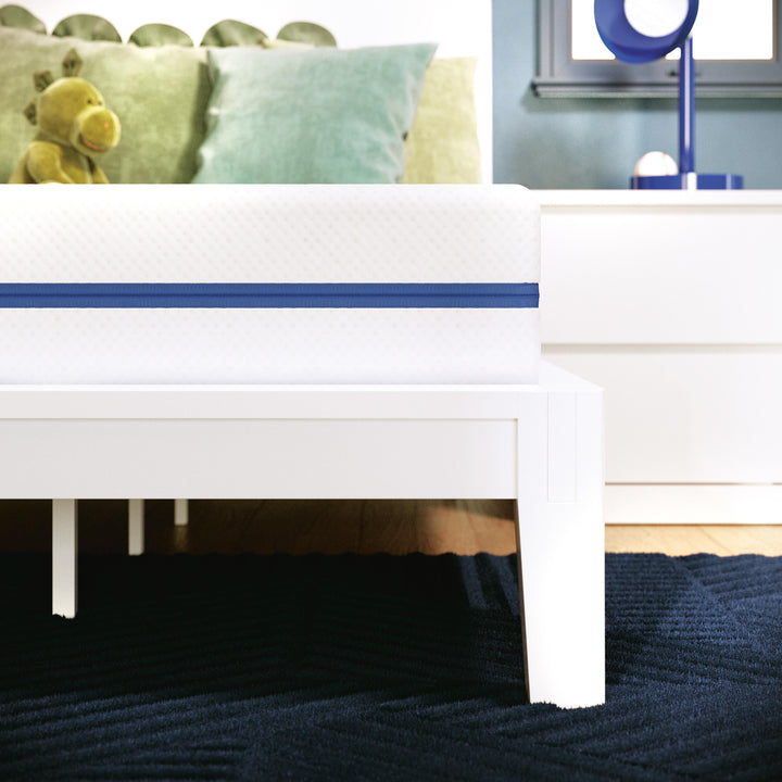 Nectar Foam Kids Full Mattress with Bedding Bundle - White