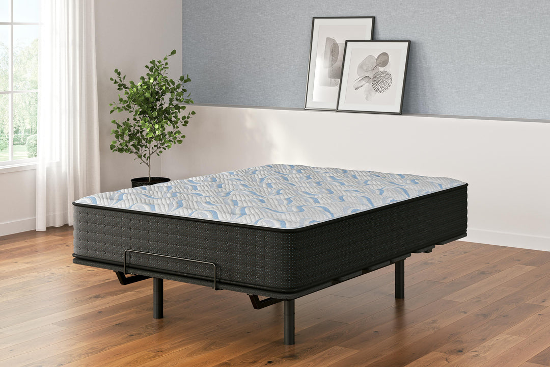 Elite Springs Plush Queen Mattress - Gray (9)