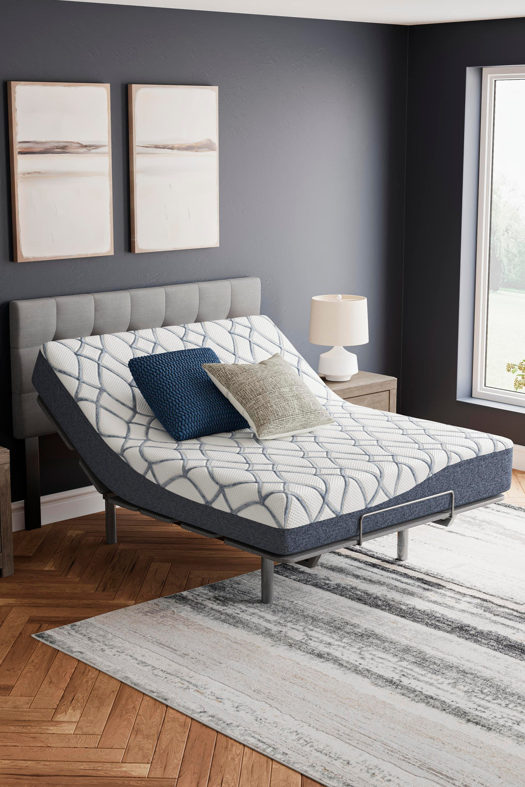 10 Inch Chime Elite 2.0 Twin Mattress - White (11)