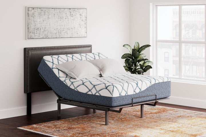 14 Inch Chime Elite 2.0 King Mattress - White (10)