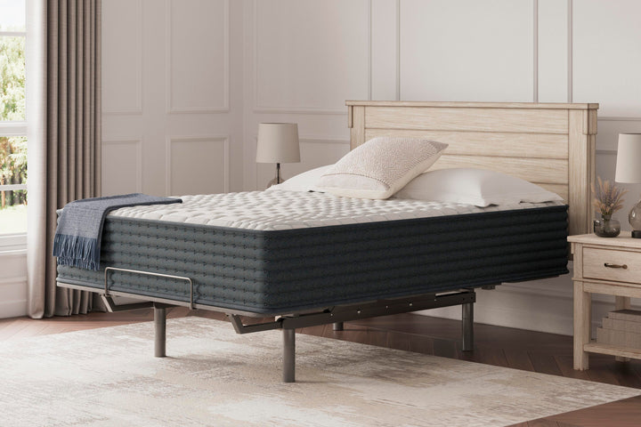 Hybrid 1300 Queen Mattress - White (8)