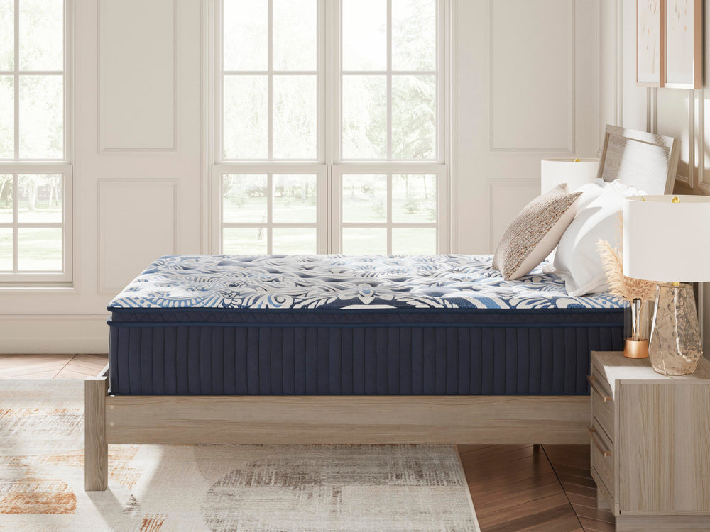 Plush Luxe 2.0 Queen Mattress - Blue (9)