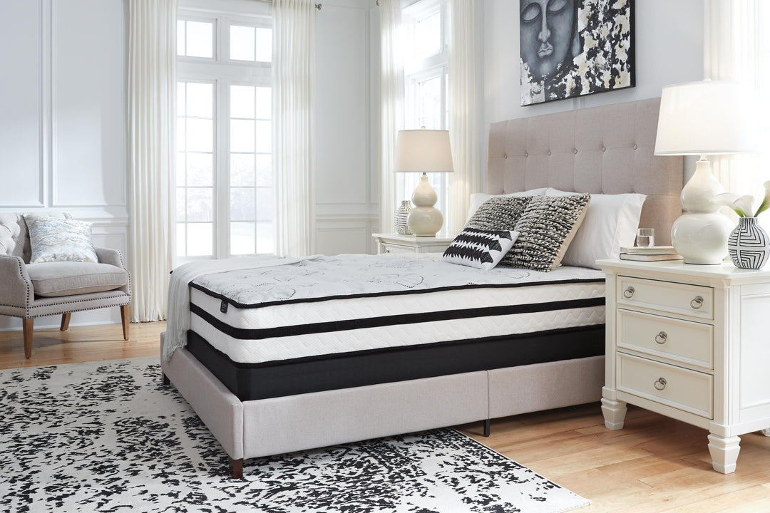 Chime 10 Inch Hybrid California King Mattress in a Box - White (9)