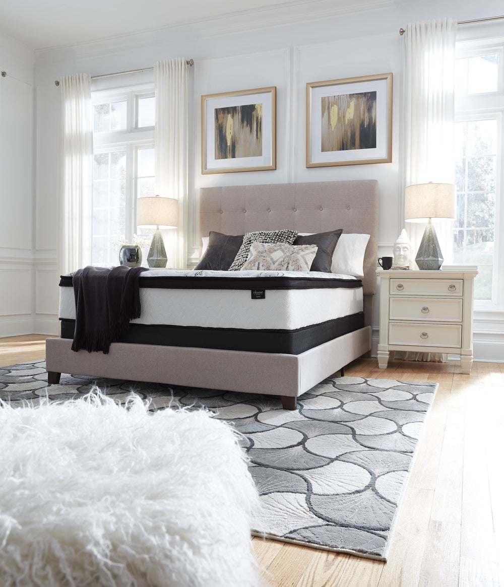 Chime 12 Inch Hybrid California King Mattress in a Box - White (10)