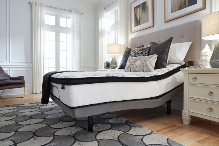 Chime 12 Inch Hybrid Queen Mattress in a Box - White (12)