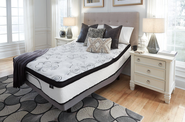 Chime 12 Inch Hybrid Queen Mattress in a Box - White (2)