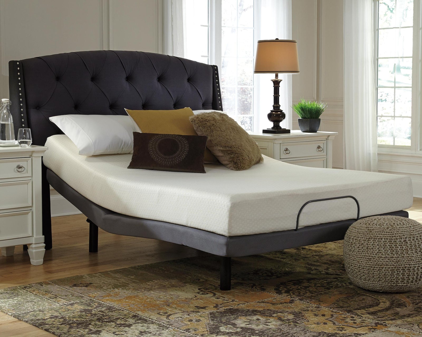 Chime 8 Inch Memory Foam Twin Mattress in a Box - White (2)