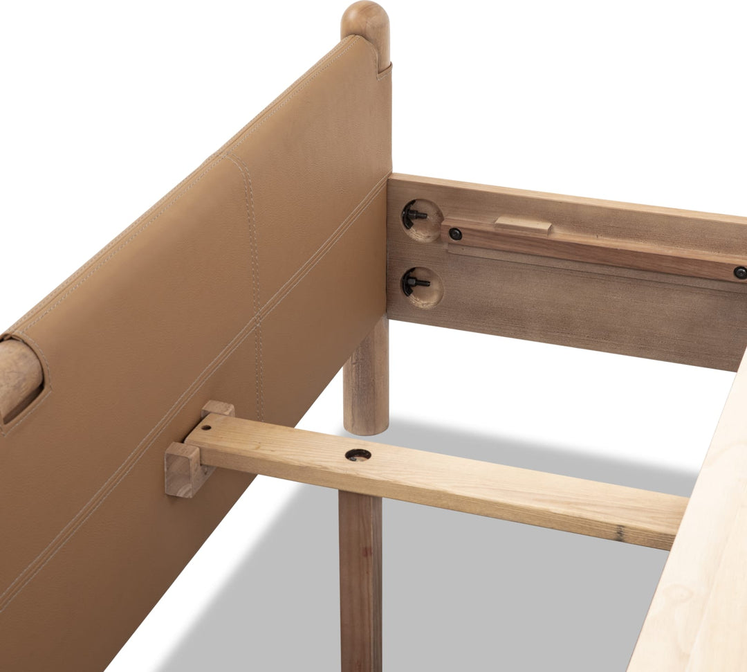 Astor Vgn Lth FL Bd - A Bt/Clt – view 8
