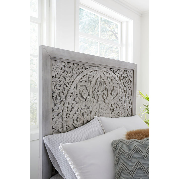 Boho Full Chic Carved Platform Bed in Washed White