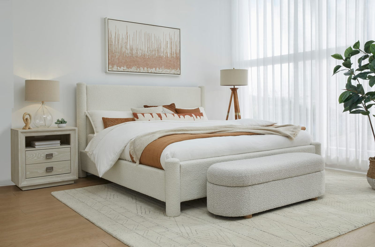 Burke California King-size Upholstered Platform Bed in Cottage Cheese Boucle (2026)