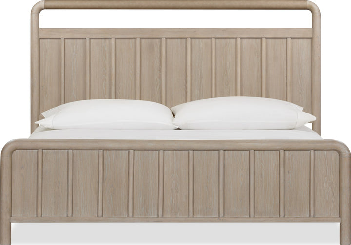 Camden Queen-size Shiplap Oak Wood Platform Bed in Chai – view 4