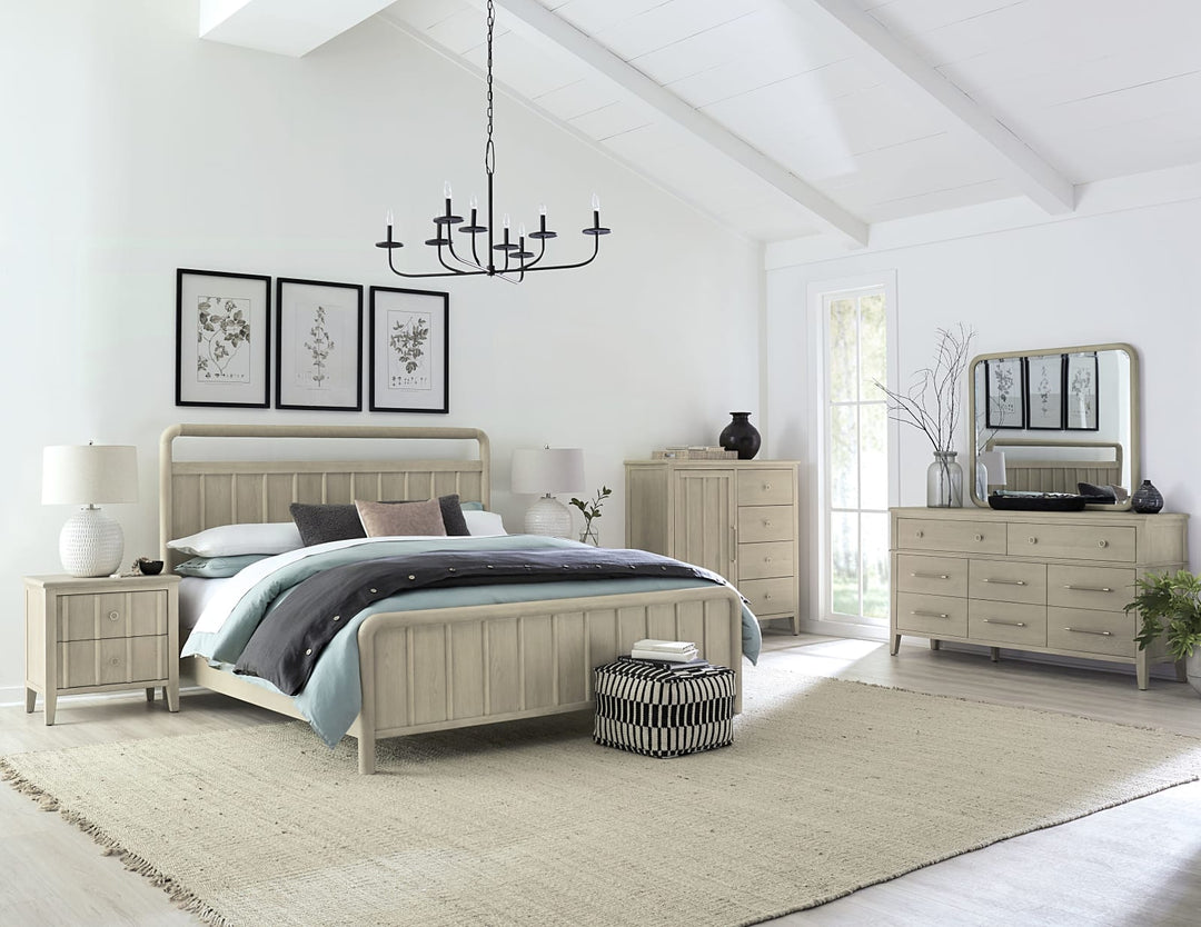 Camden King-size Shiplap Oak Wood Platform Bed in Chai – view 6