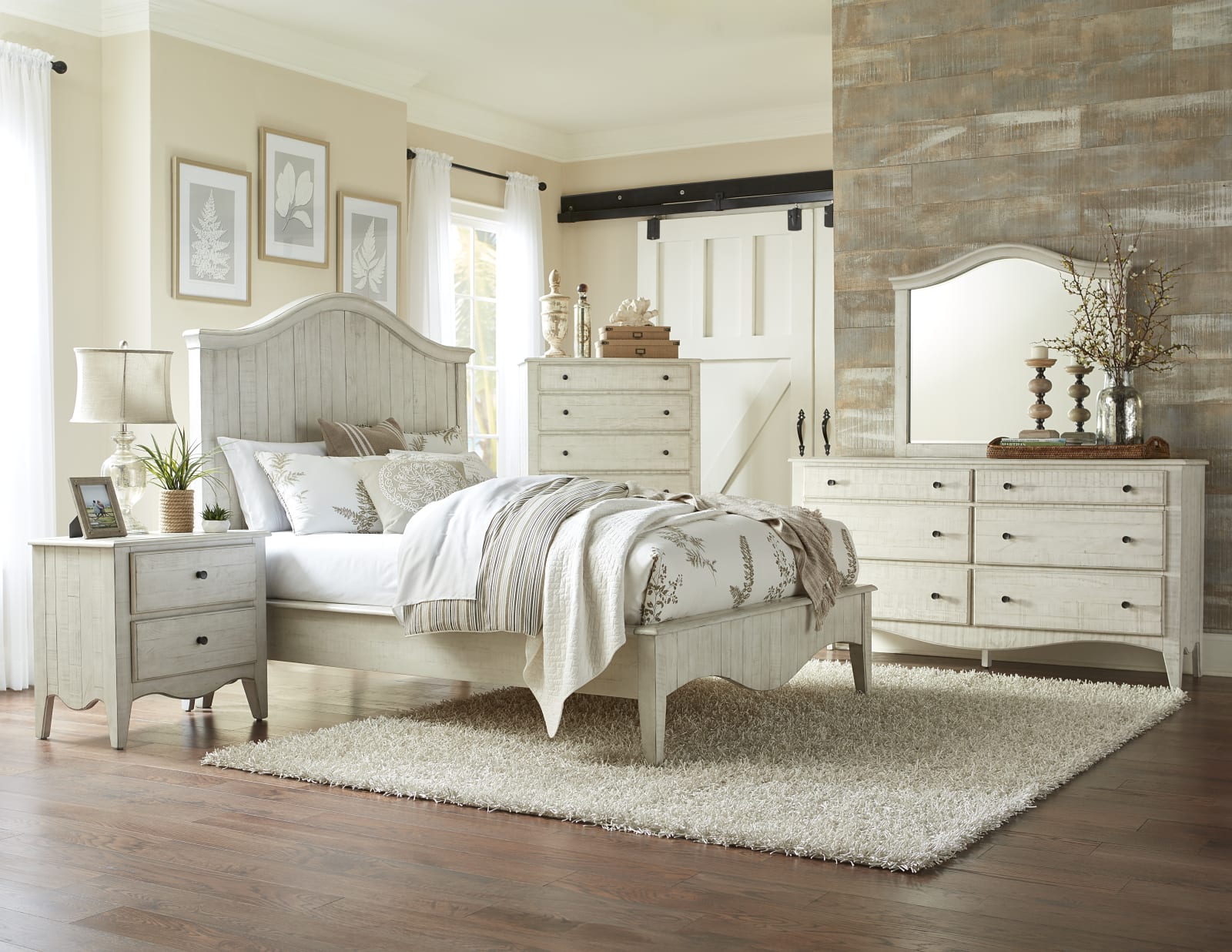 Ella Solid Wood California-King Crown Bed in White Wash – view 2
