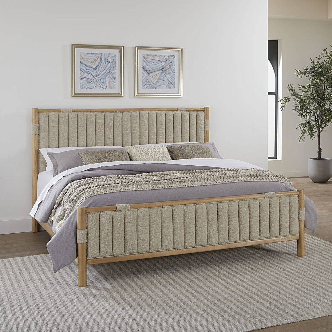 Furano Full-size Upholstered Panel Bed in Ginger and Brun Boucle