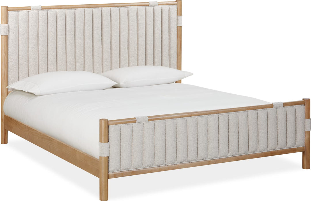 Furano King-size Upholstered Panel Bed in Ginger and Brun Boucle – view 4