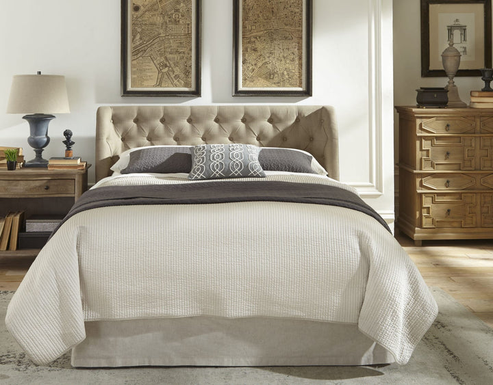 Levi Queen-Size Tufted Platform Bed in Toast Linen – view 2