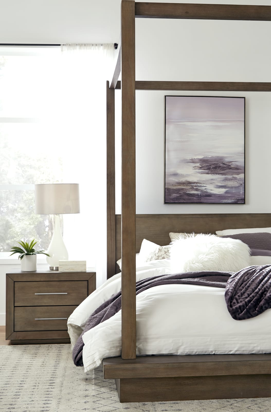 Melbourne Full-Size Canopy Bed in Dark Pine – view 3