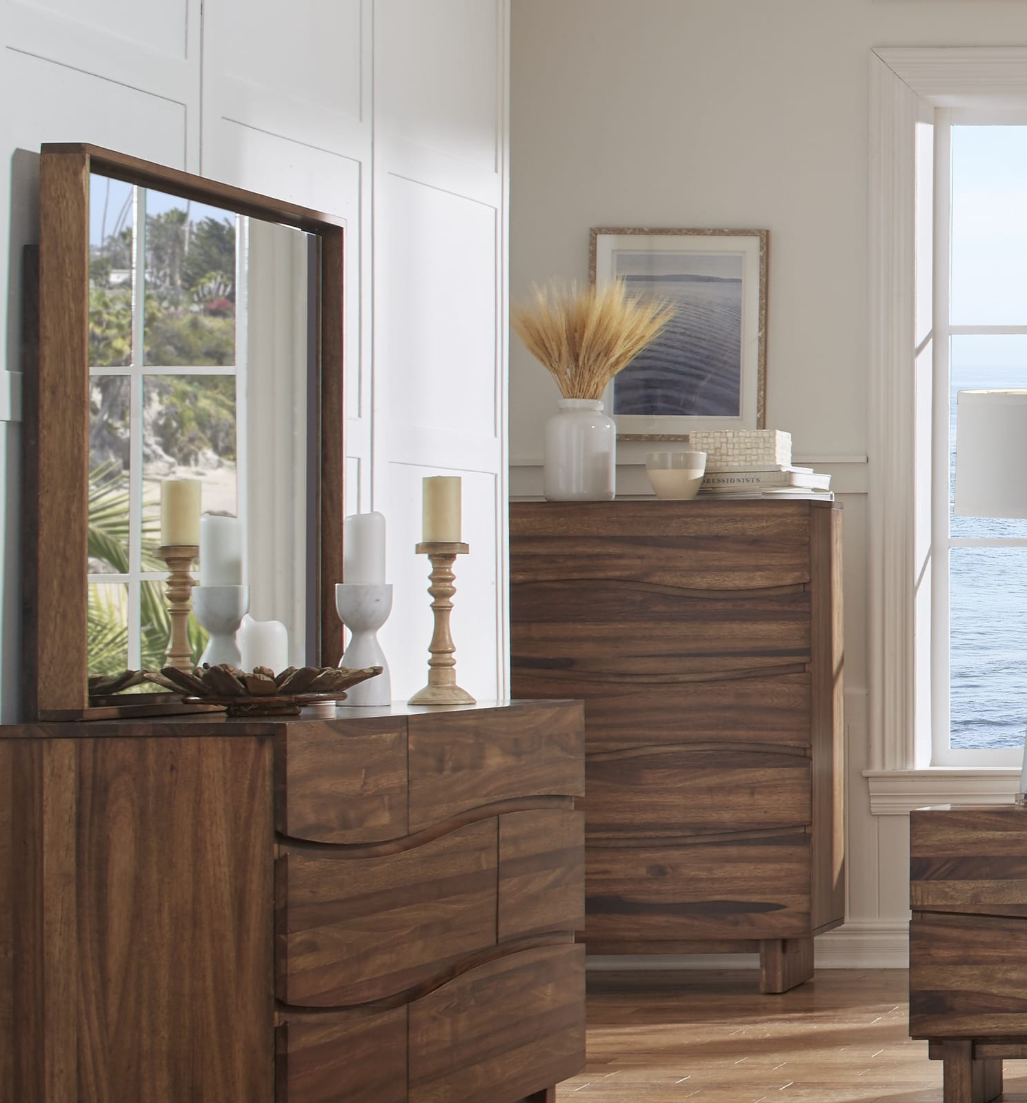 Ocean Solid Wood Floating Glass Mirror in Natural Sengon – view 2