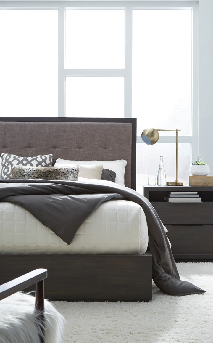 Oxford King-Size Platform Bed in Dolphin – view 3