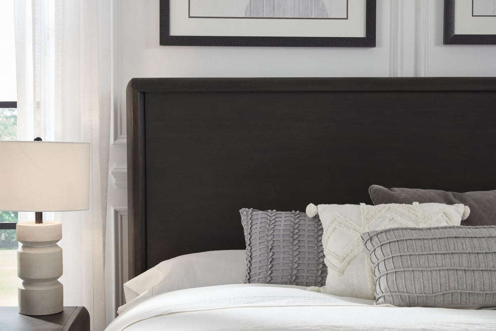 Xolani Queen-Size Acacia Wood Platform Bed in Jaguar – view 3