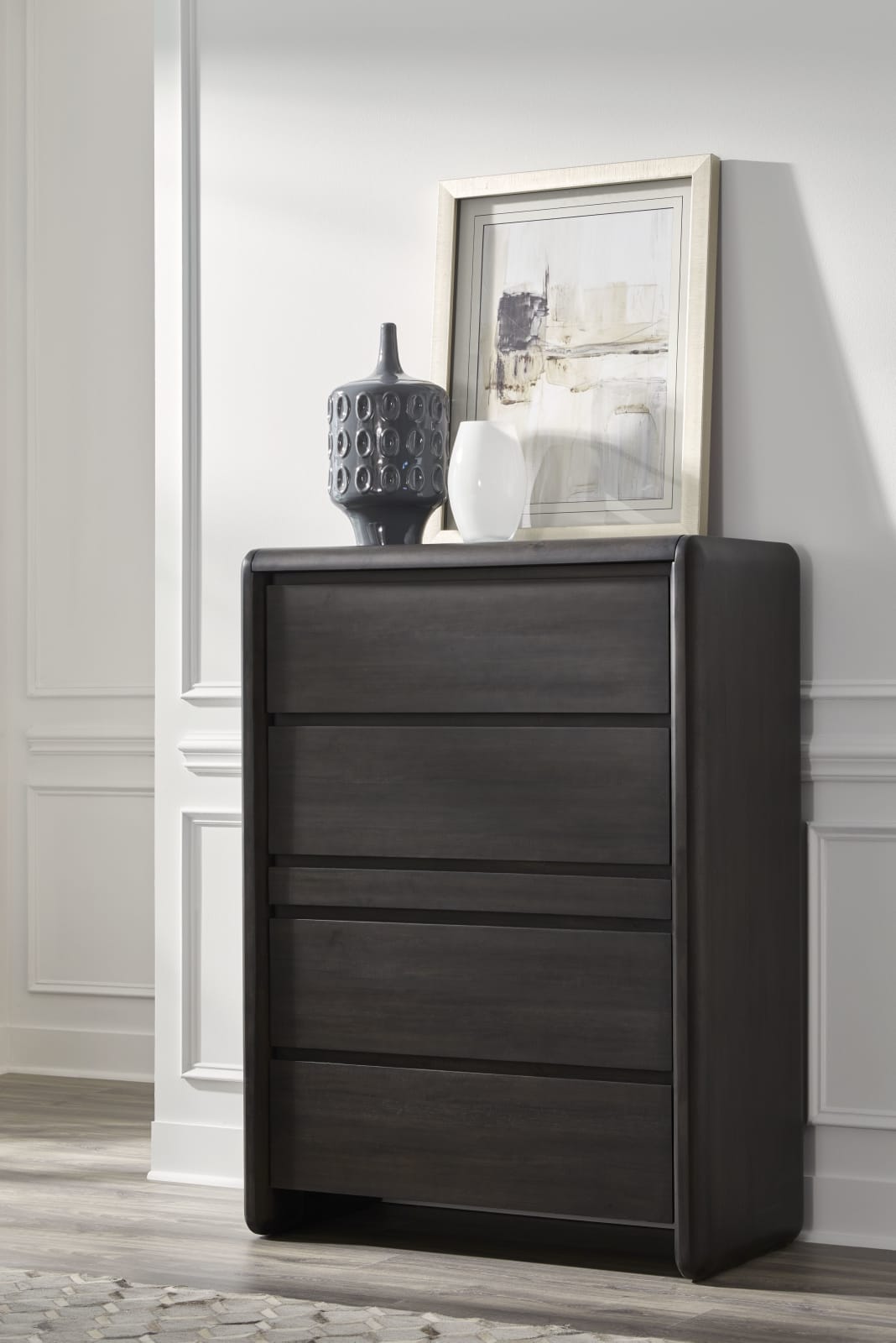 Xolani Five Drawer Acacia Wood Chest with Jewelry Tray in Jaguar