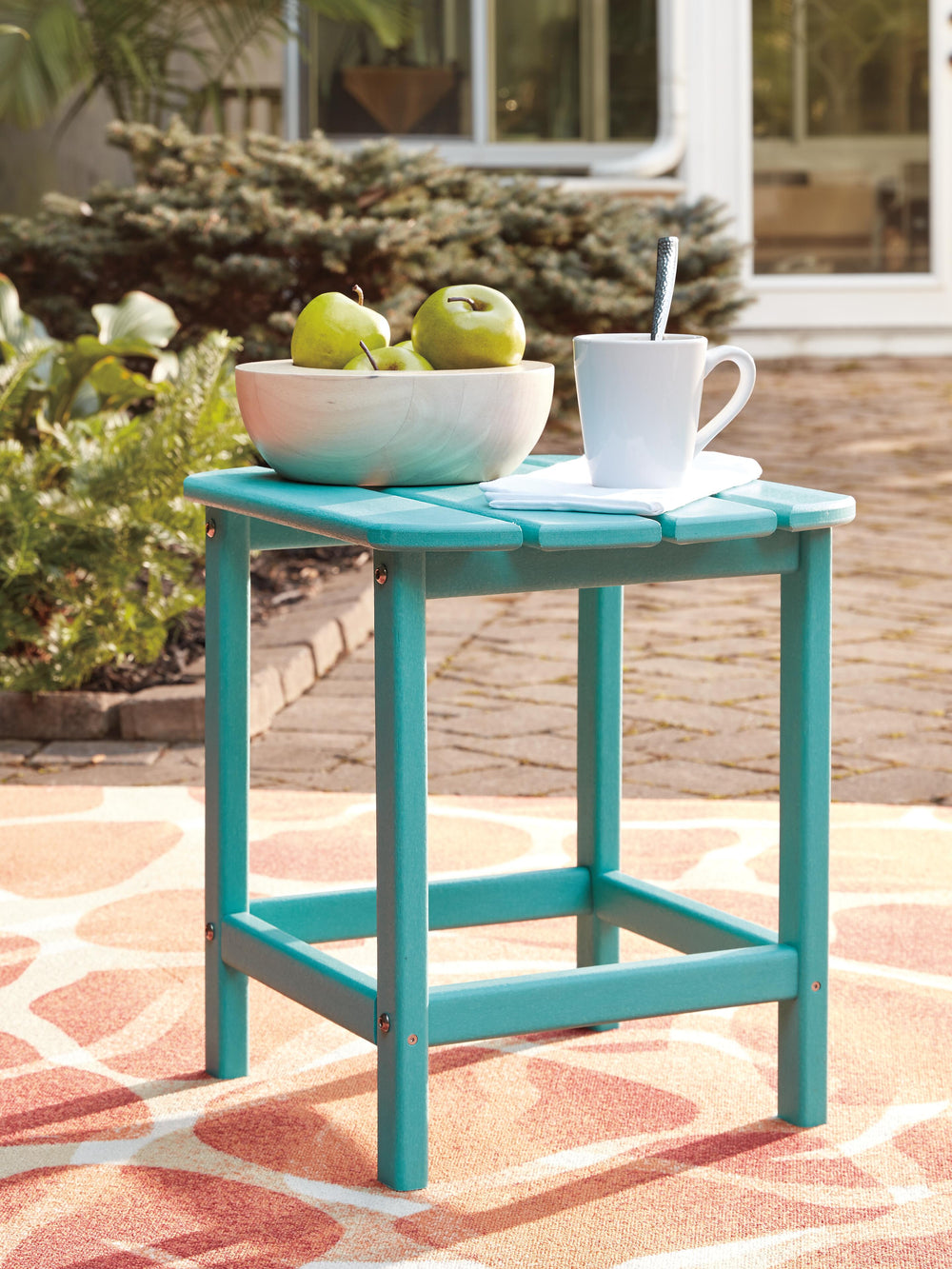 Sundown Treasure End Table - Light Blue (6)
