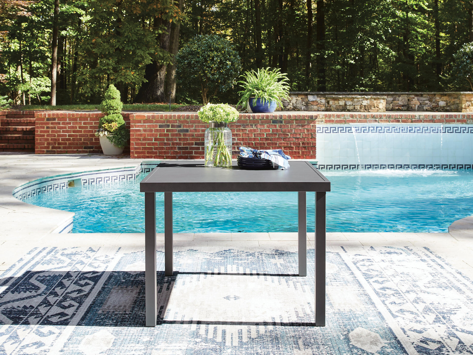 Rocky Creek Outdoor Dining Table - Gray (2)