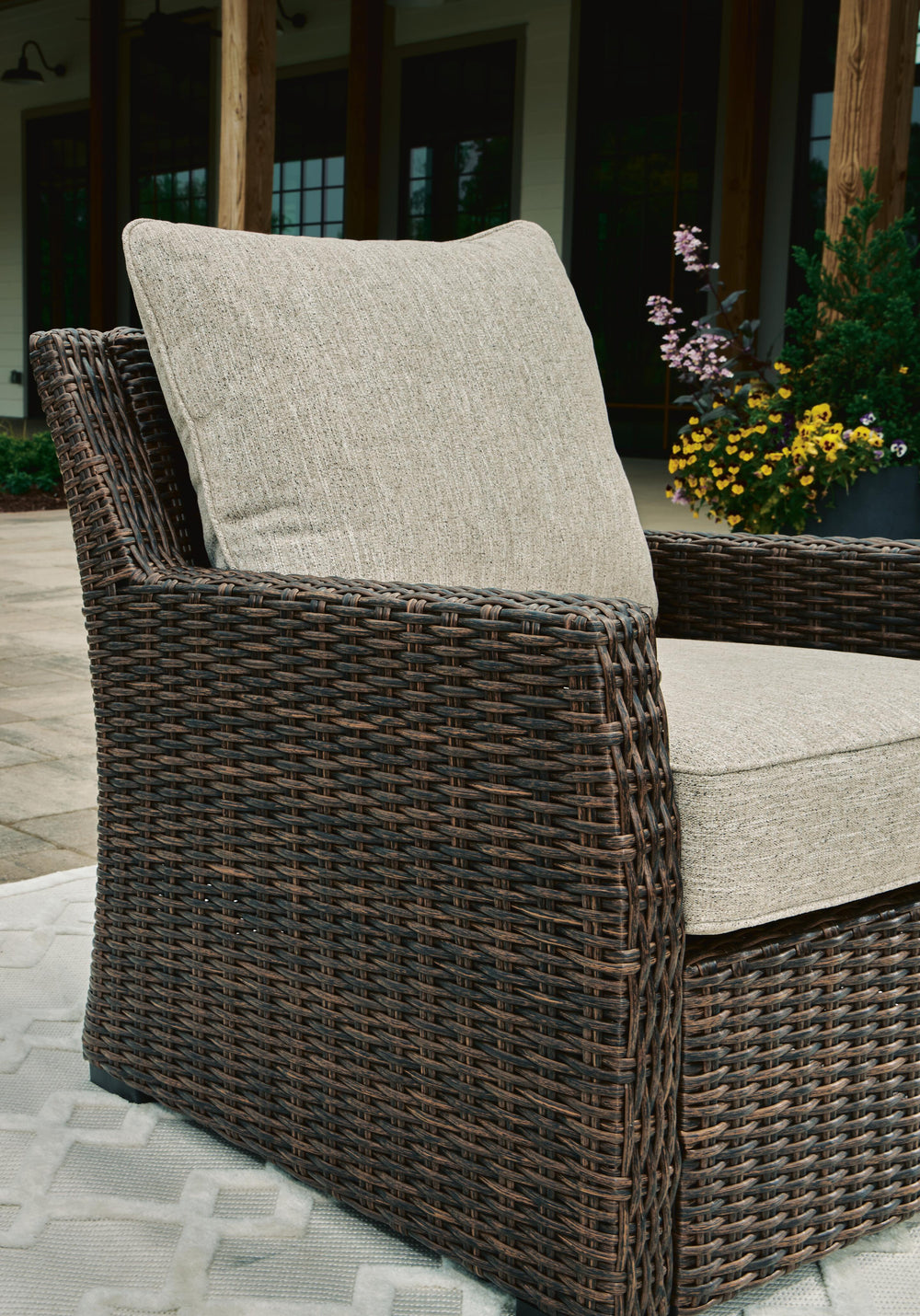 Brook Ranch Outdoor Lounge Chair with Cushion - Dark Brown (6)