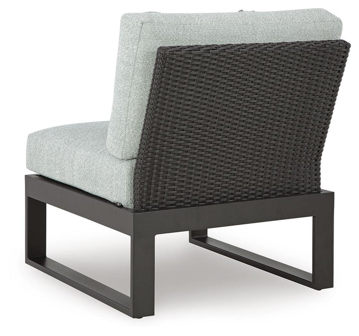 Beachloft 5-Piece Outdoor Sectional - Black/Gray (5)
