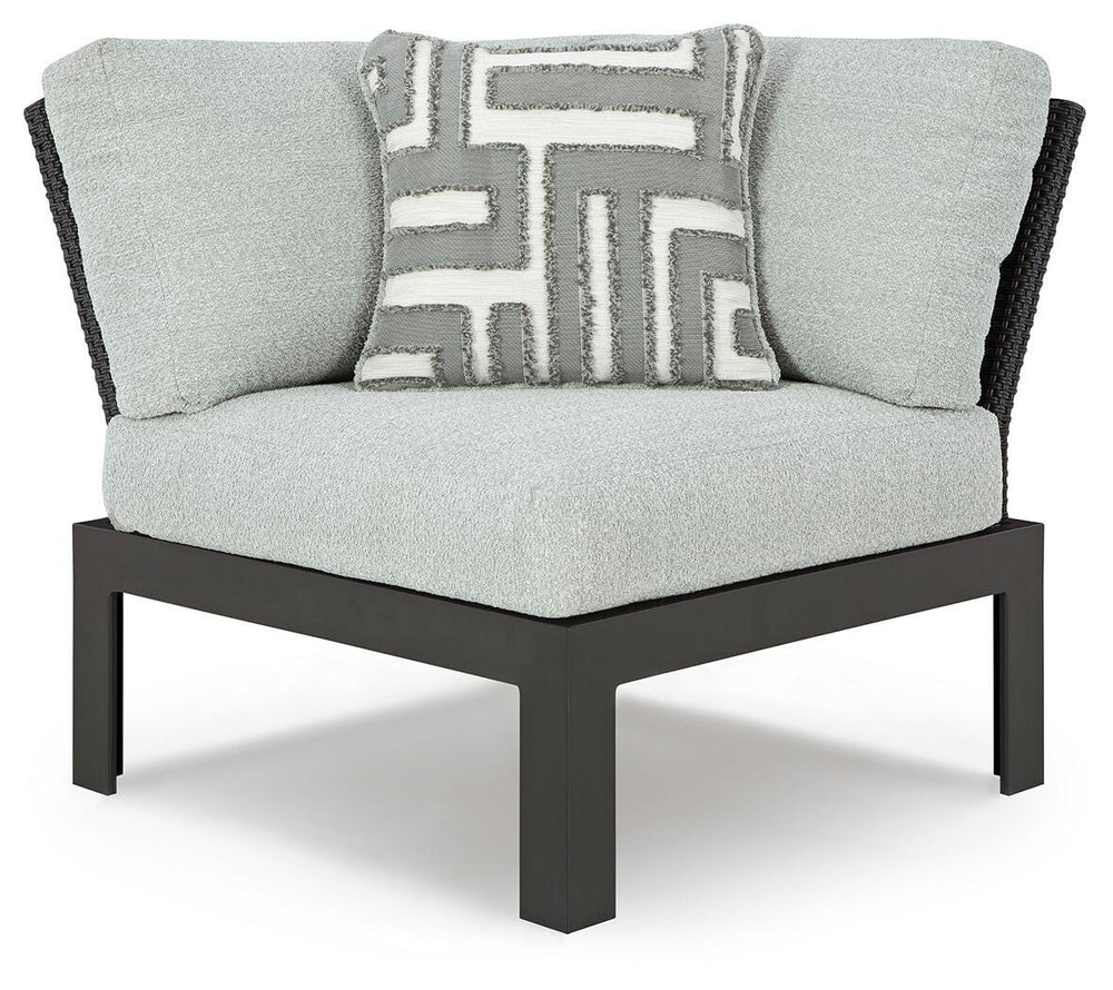 Beachloft 5-Piece Outdoor Sectional - Black/Gray (6)