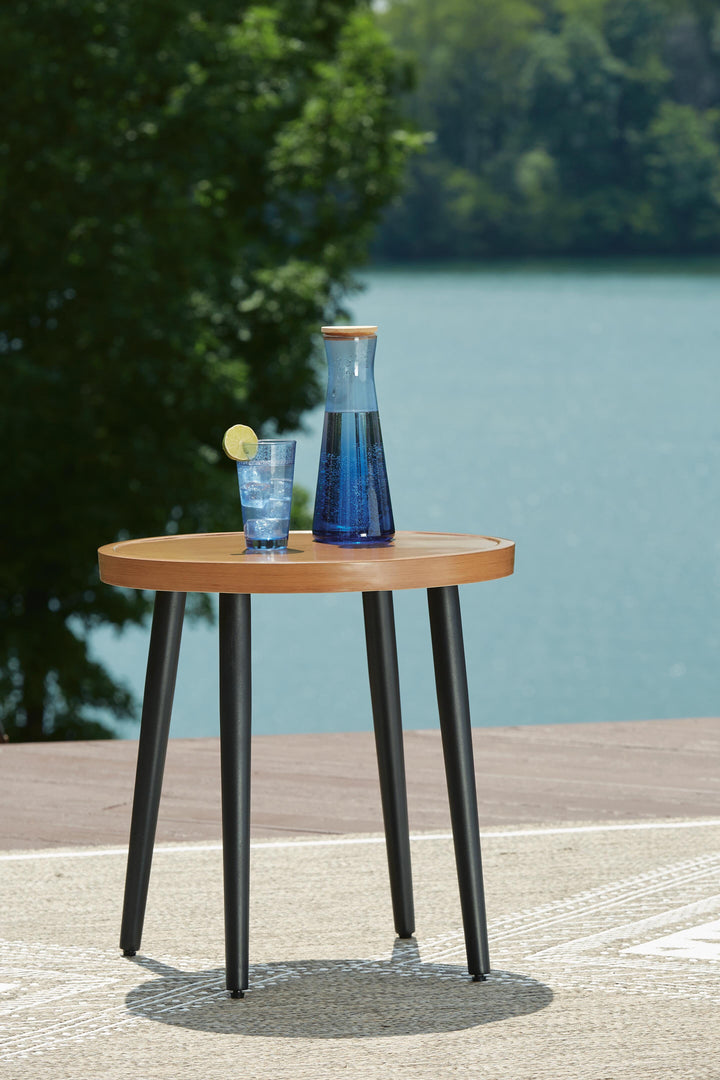 Horizon Hall Outdoor End Table - Light Brown (2)