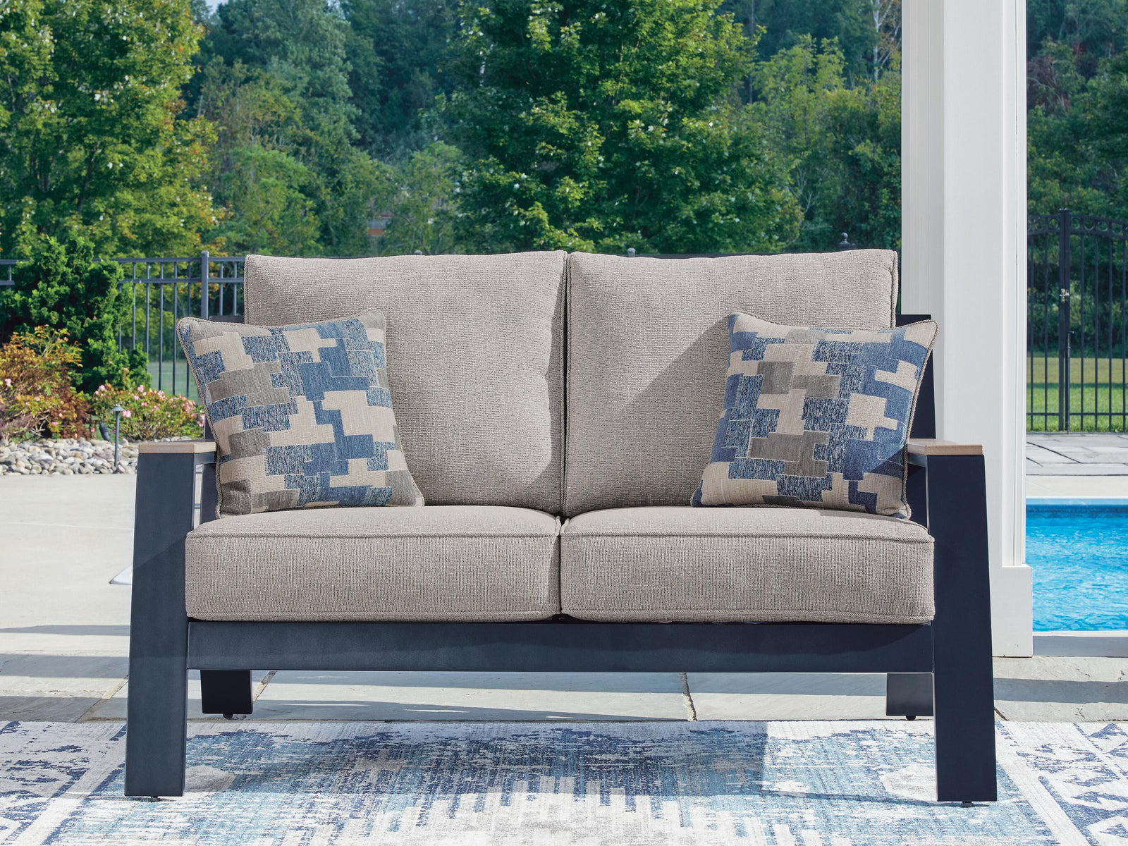 East Beach Outdoor Loveseat with Cushion - Blue (2)