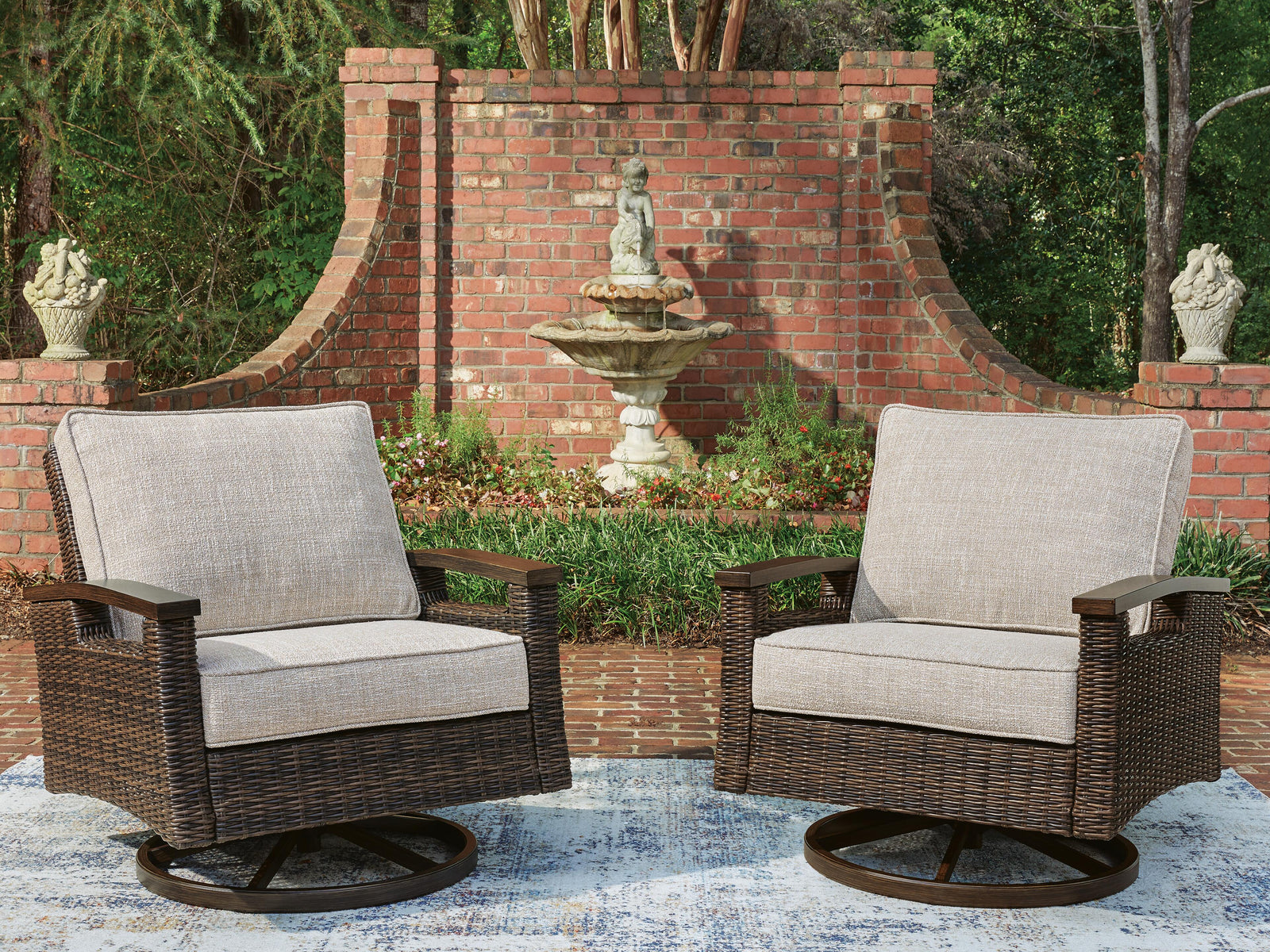 Monterey Point Outdoor Swivel Lounge Chair (Set of 2) - Dark Brown (2)