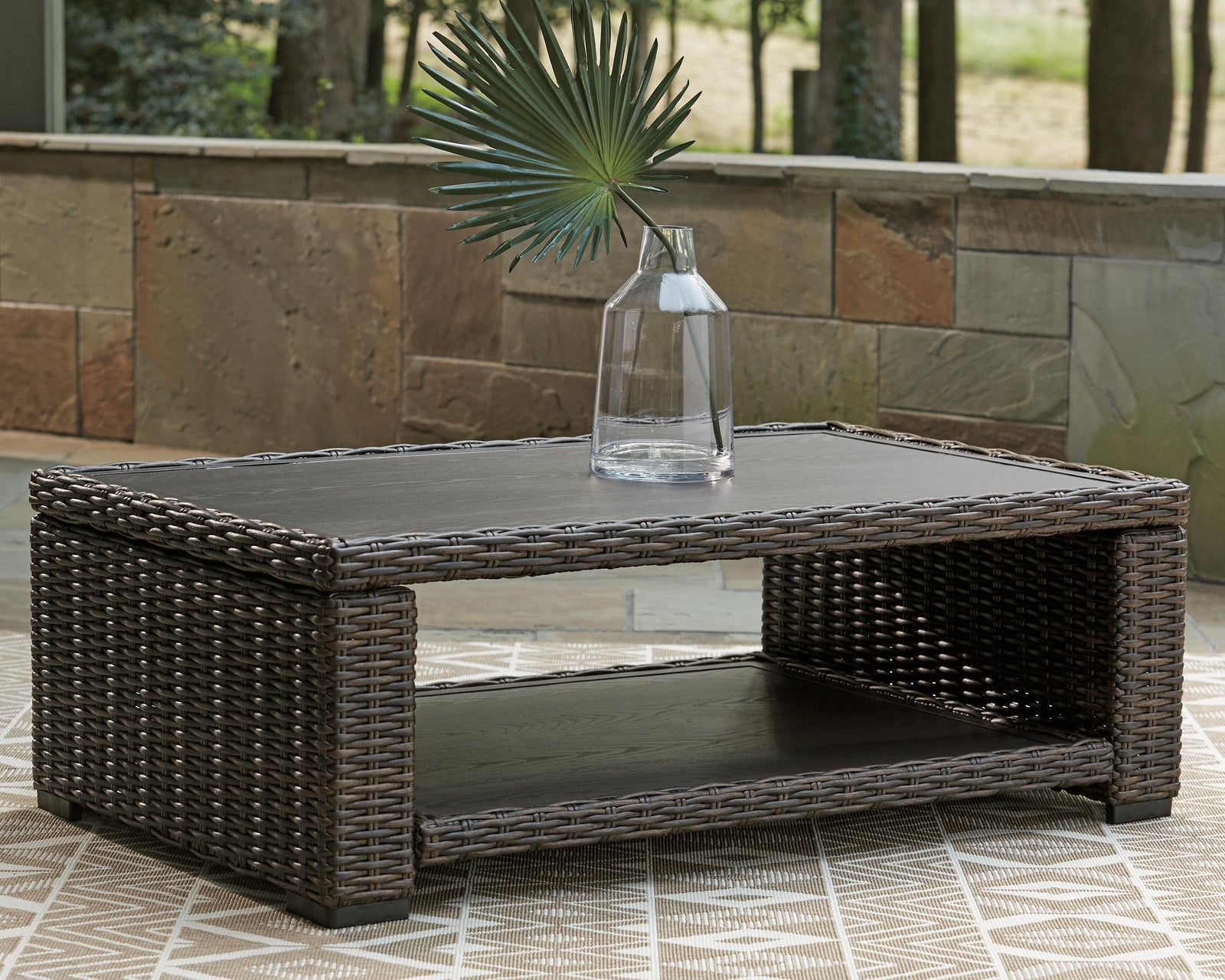 Grasson Lane Coffee Table - Dark Brown (2)