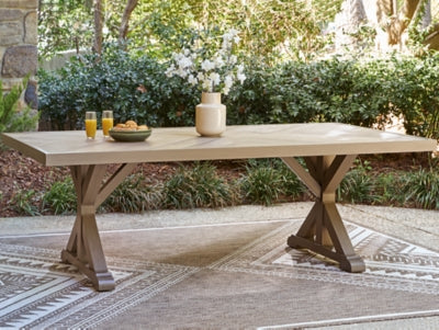 Laguna Heights Outdoor Dining Table
