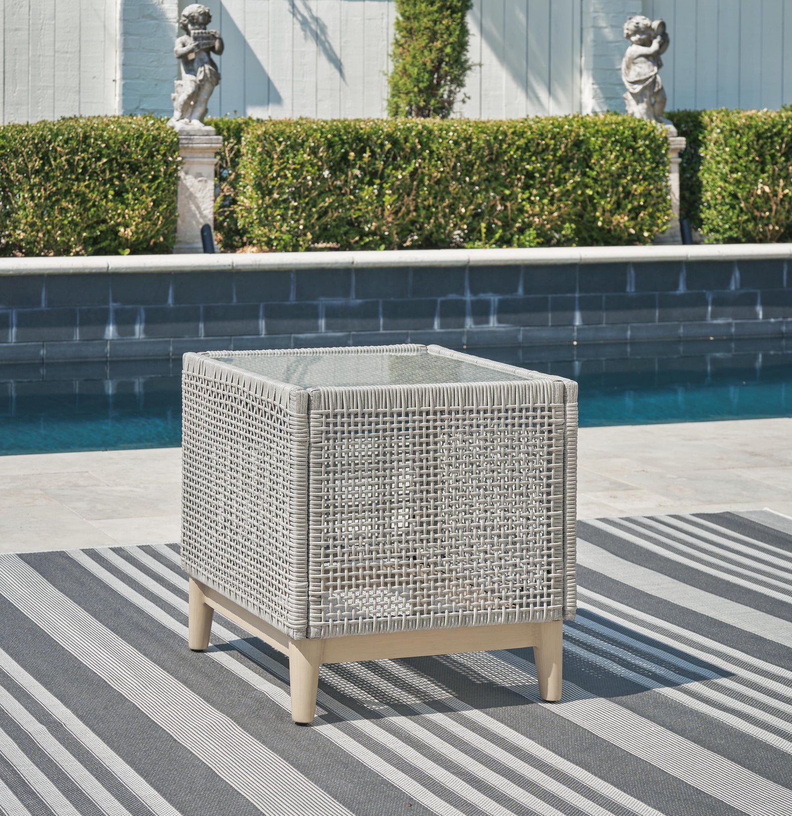 Seton Creek Outdoor End Table - Dark Gray (2)