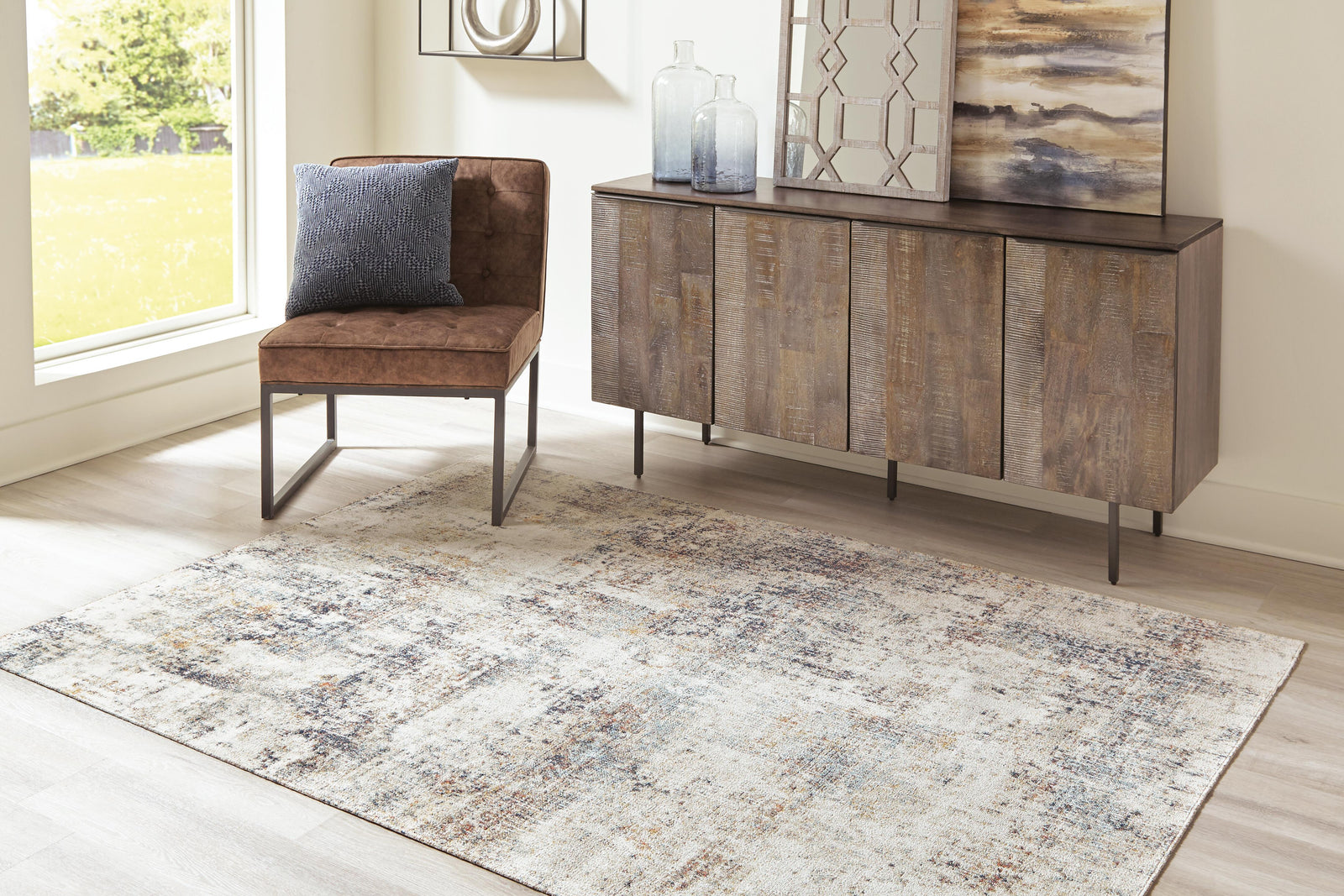 Jerelyn 5'3" x 7' Rug - Gray (2)