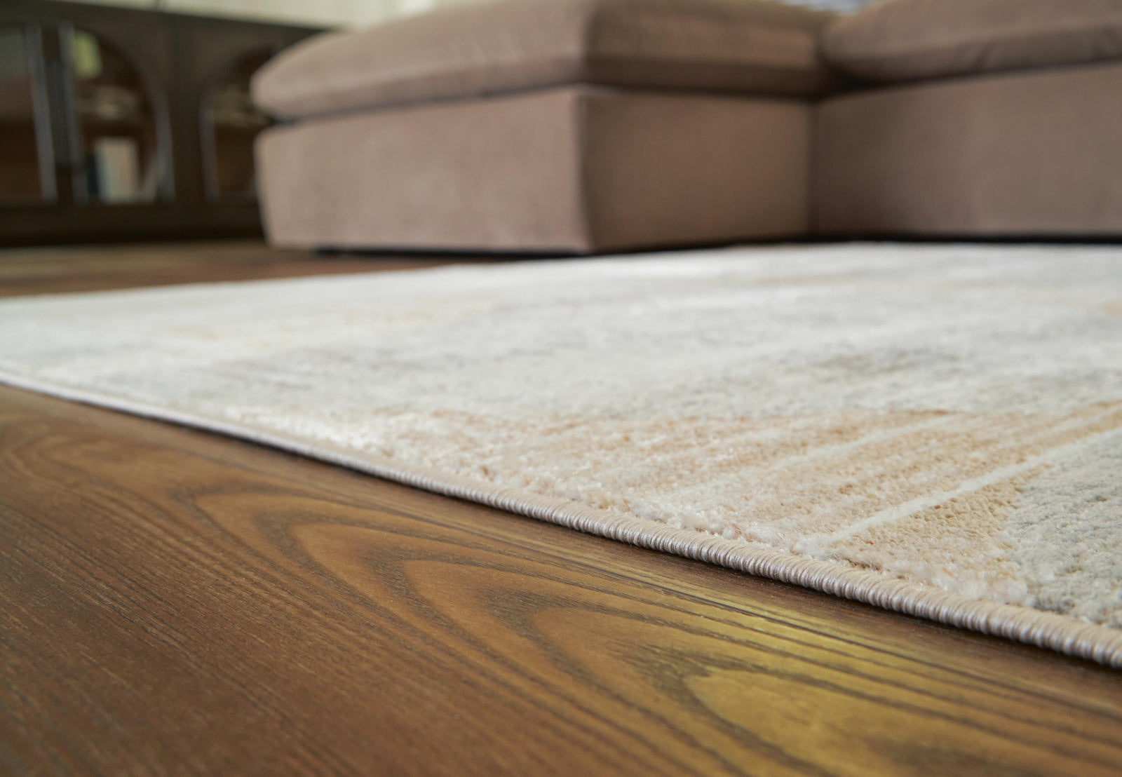 Truward 8' x 10' Rug - Beige (2)