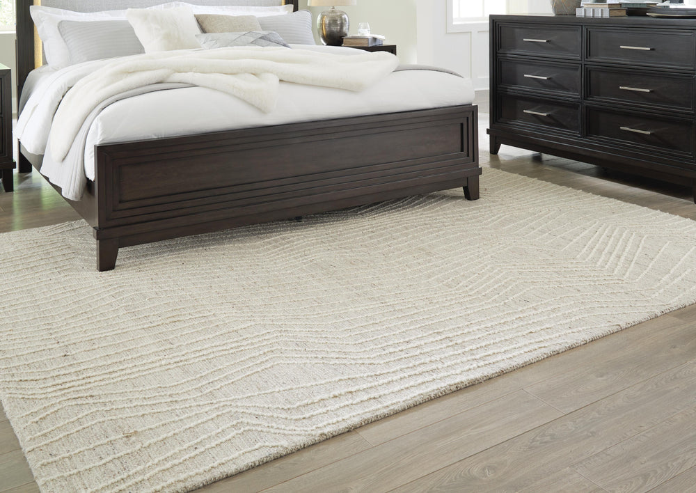 Varahill 8' x 10' Rug - Gray (2)
