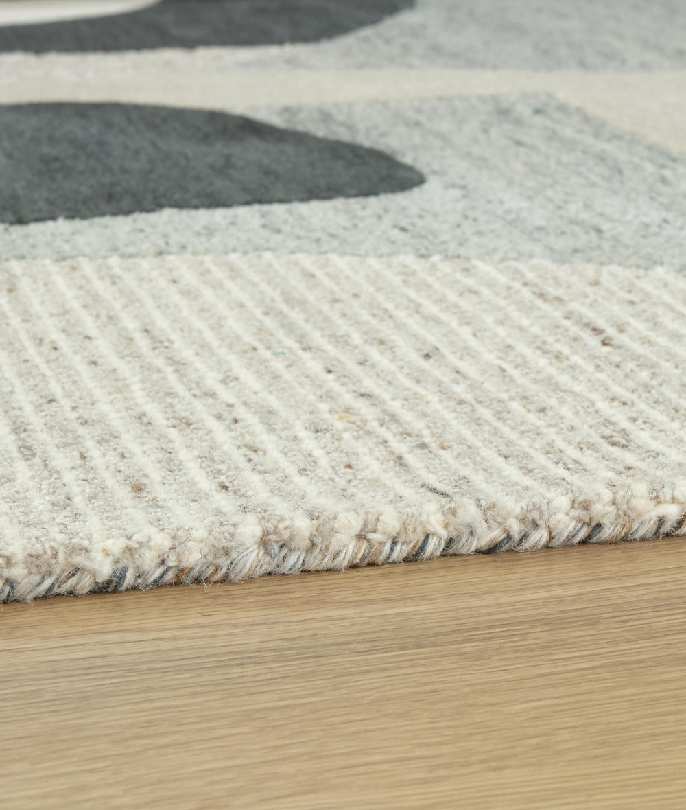 Edrickhill 8' x 10' Rug - Beige (3)