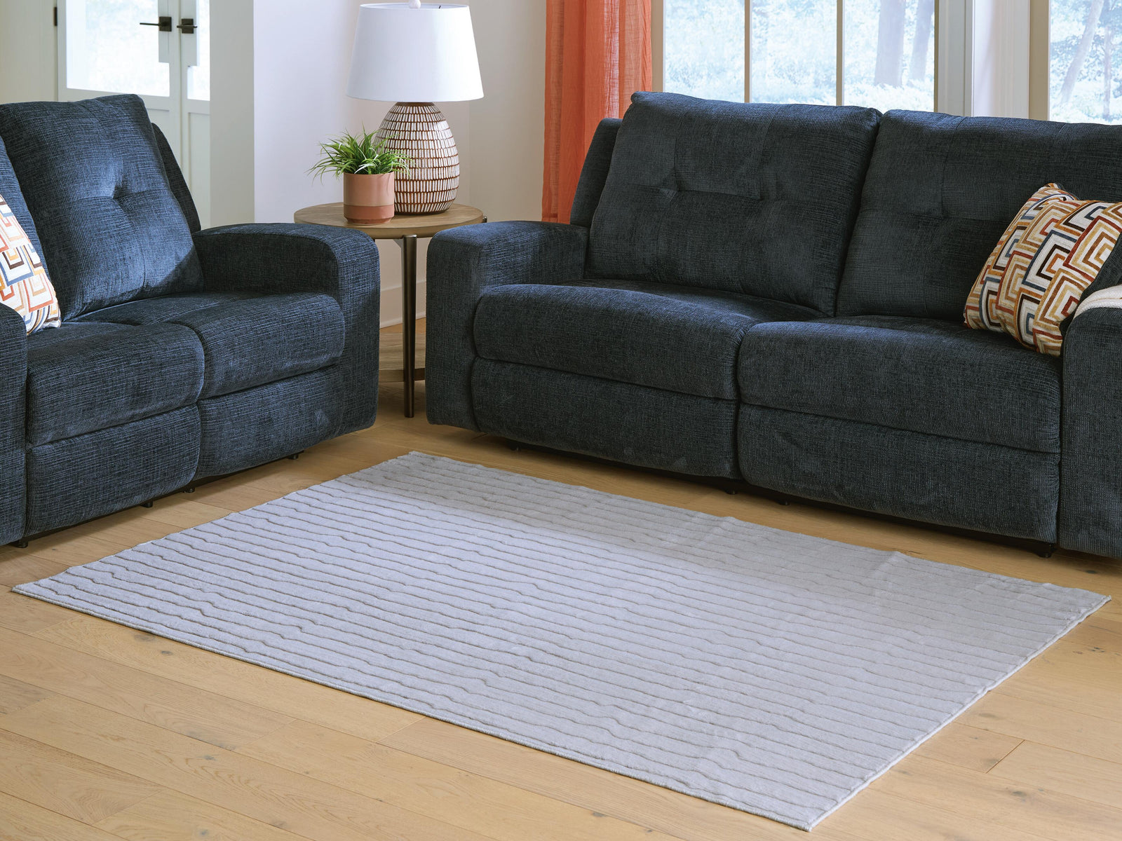 Worthley Washable 5' x 7' Area Rug - Gray (2)
