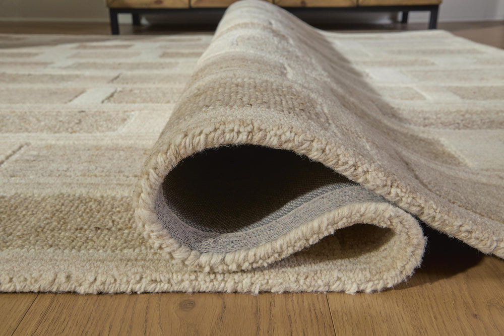 Lisgrove 7'8" x 10' Area Rug - Beige (4)