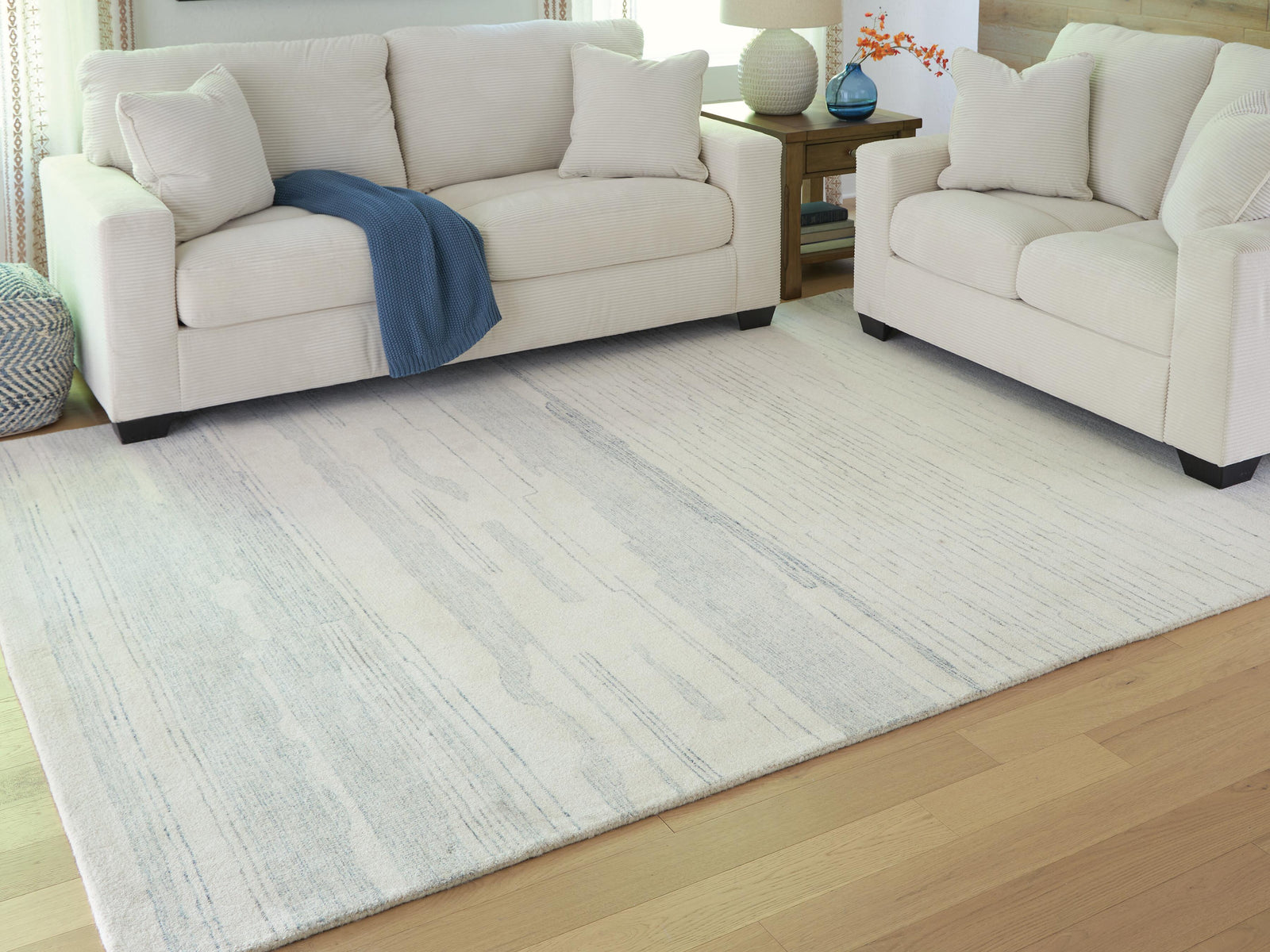 Genemost 7'8" x 10' Area Rug - Blue (2)