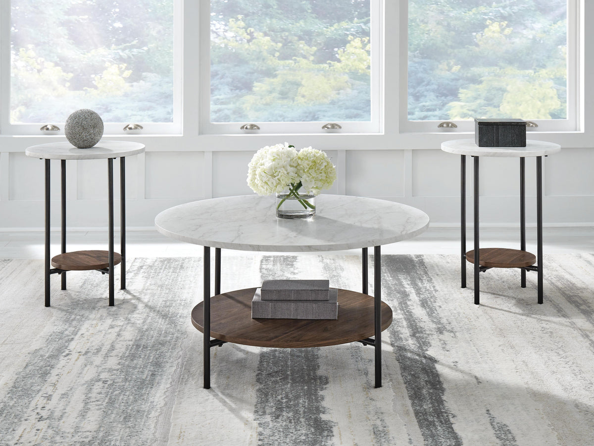 Wrenwich Table (Set of 3) - White (2)