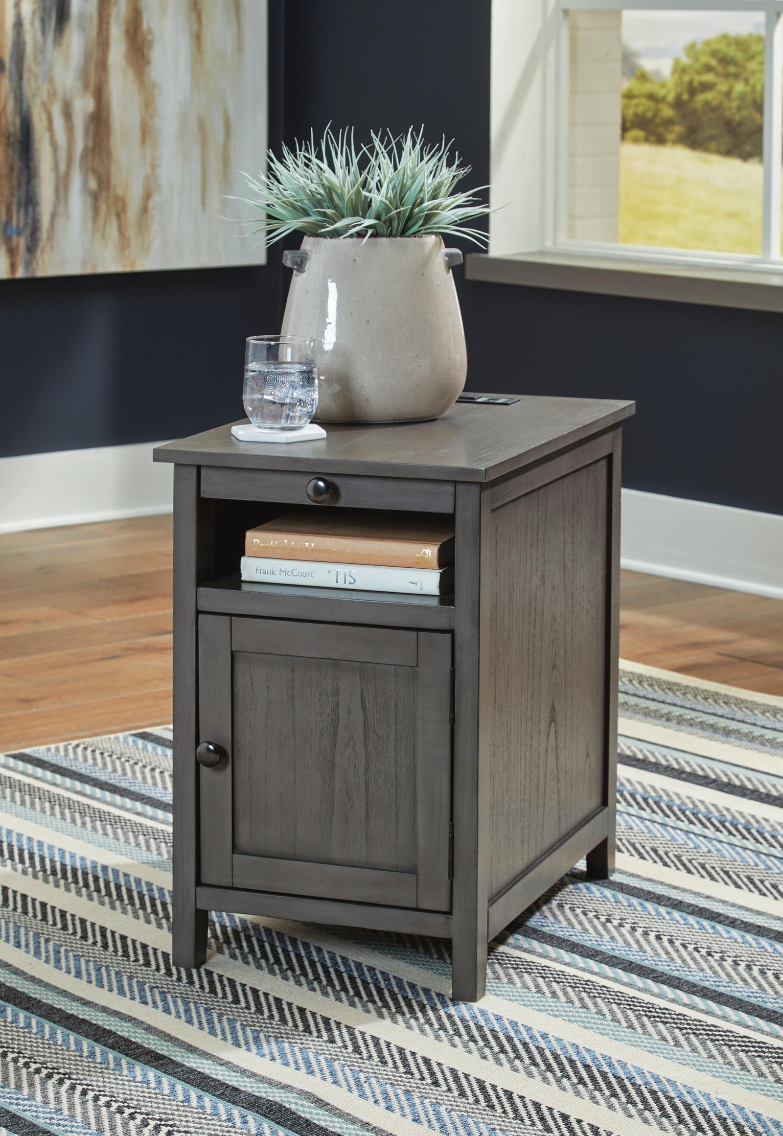 Treytown Chairside End Table - Dark Gray (2)