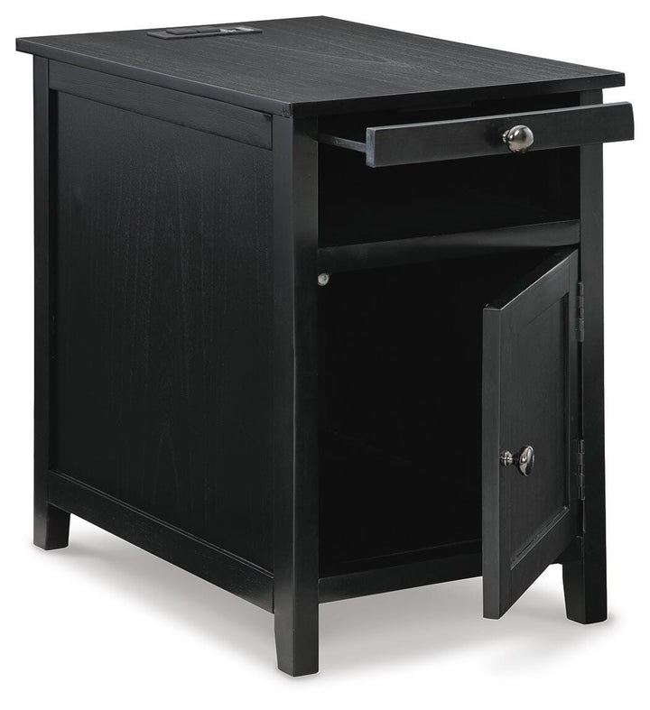 Treytown Chairside End Table - Black (3)