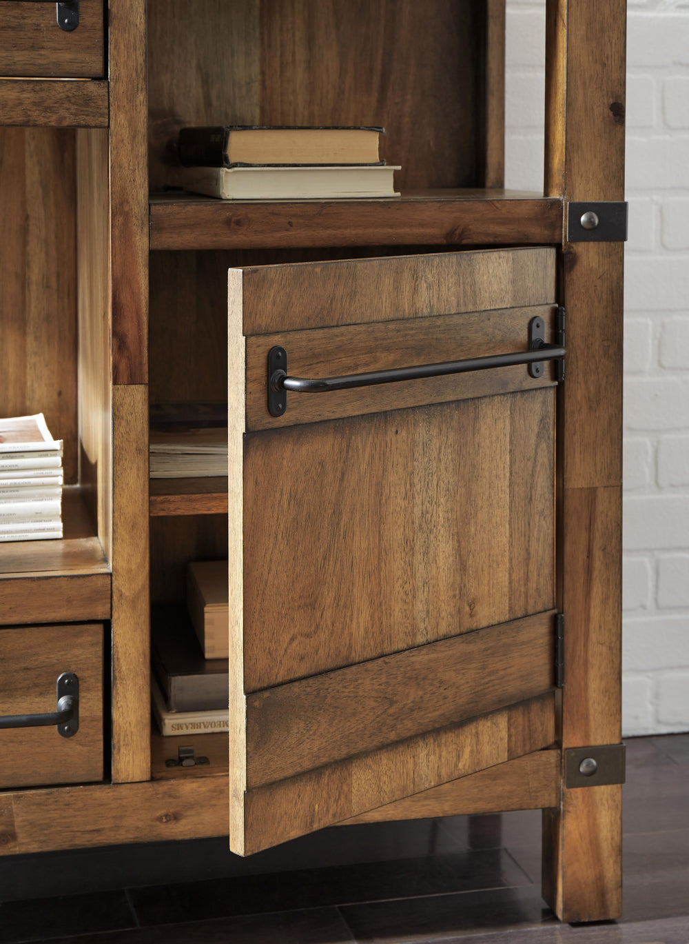 Roybeck Accent Cabinet - Dark Brown (3)