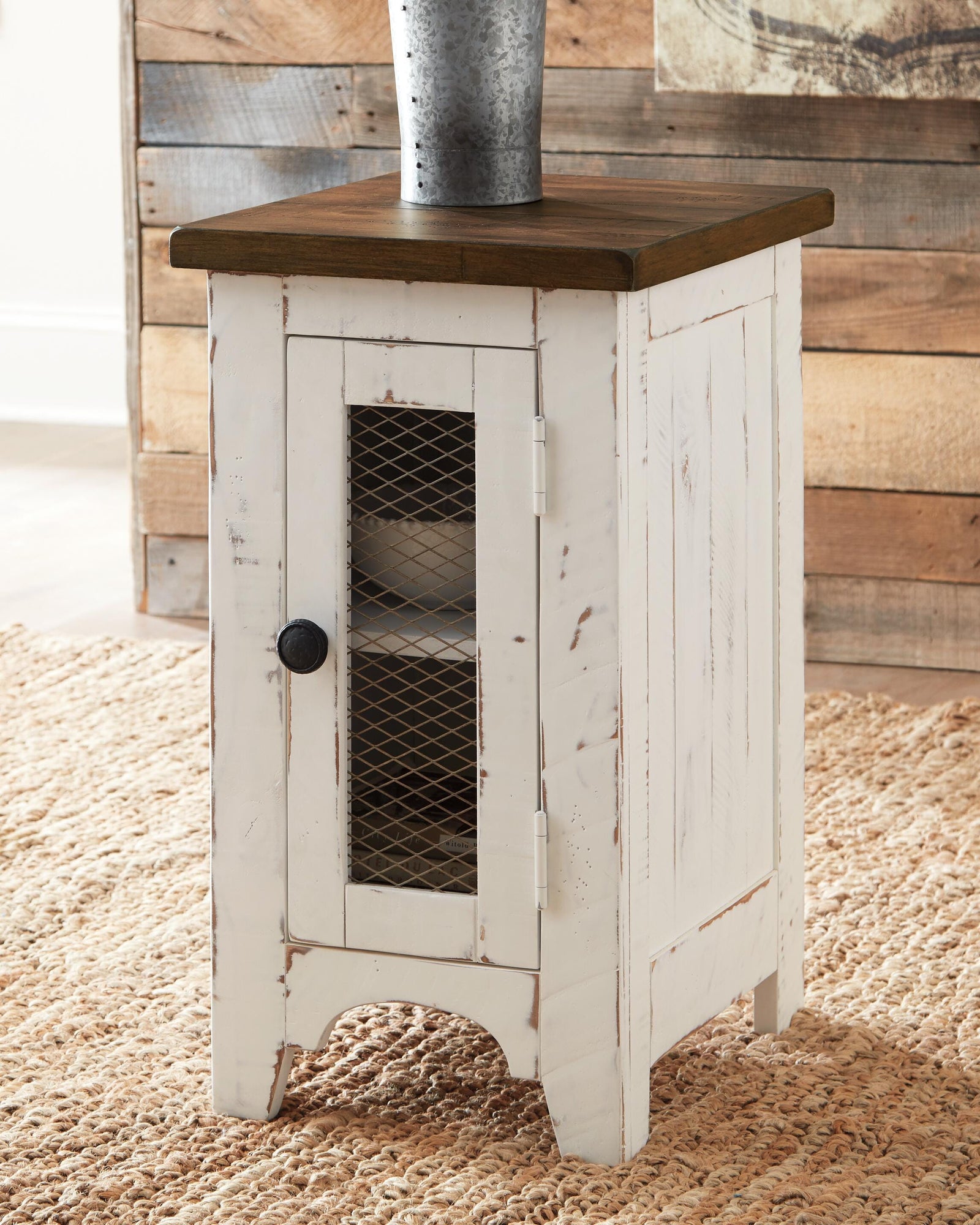 Wystfield Chairside End Table - Light Brown (2)